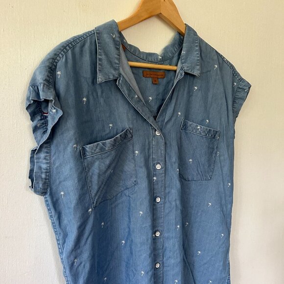 Jachs Girlfriend Chambray Blouse Womens Medium Button Front Collared Palm Trees - Picture 2 of 7